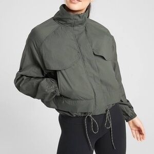 EUC! 🫒 Athleta Canopy Parachute Jacket, Olive Green, Size M